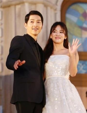 사진=배우 송중기와 송혜교. 연합뉴스 제공.