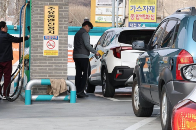 '에너지 동맥' 호르무즈 봉쇄 현실화… 글로벌 석유·LNG 공급망 '비상'