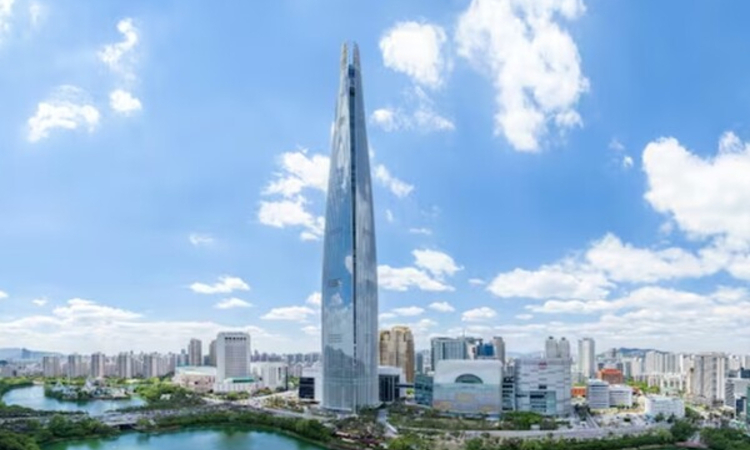 [시크릿노트] "롯데의 침묵…정리·전환·승계 시계는 돌고 있다"